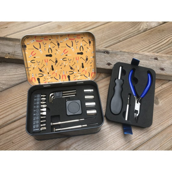 Multi Tools in a Tin