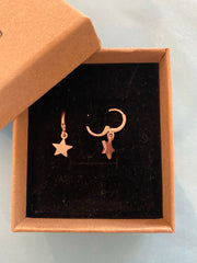 Earrings - Mini Star Huggie Earring Rose Gold